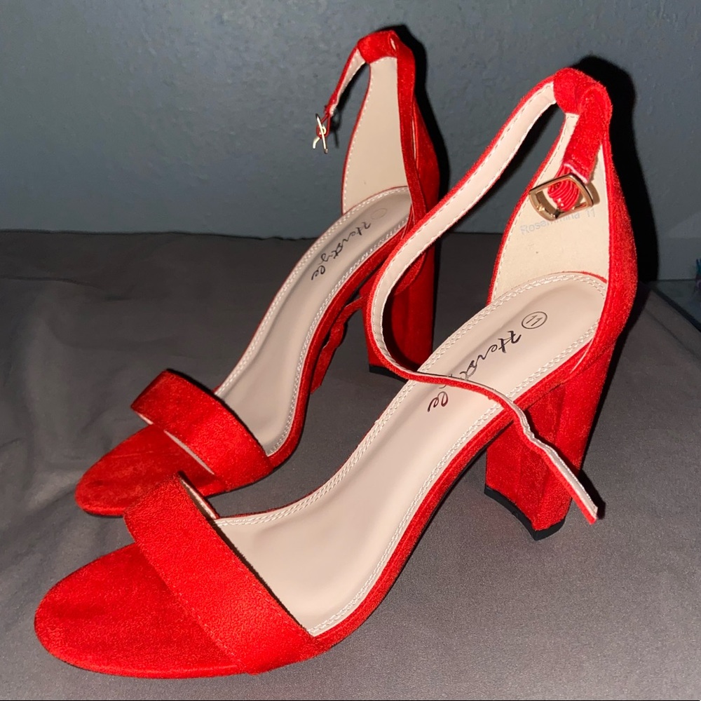 Womens size 11 Red Heels